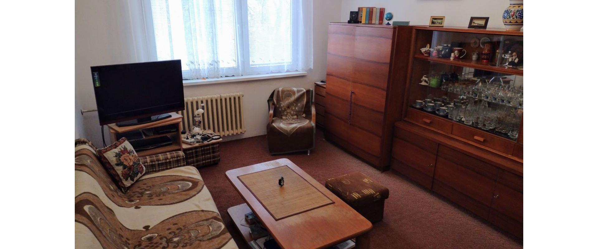 REZERVOVANÉ - EXKLUZÍVNE ! 3 - IZBOVÝ BYT NA PREDAJ - PIEŠŤANY - A.HLINKU    DOHODA NA CENE MOŽNÁ !