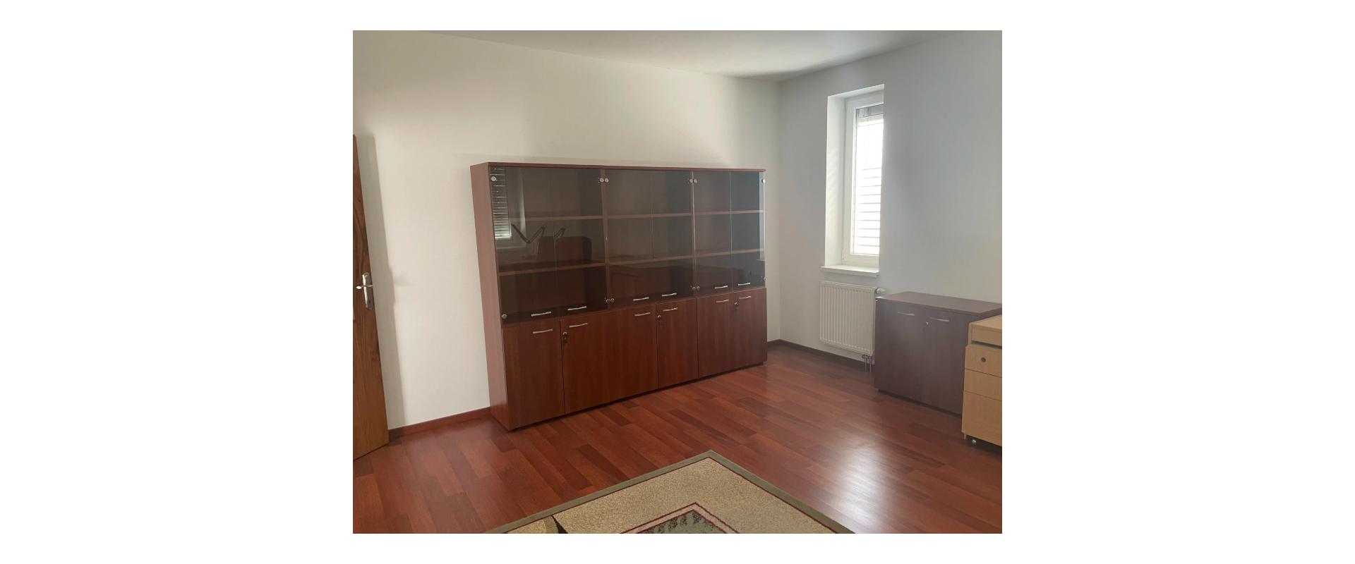 Na prenájom slnečný 2-izbový byt Nové Mesto na ulici Klenová