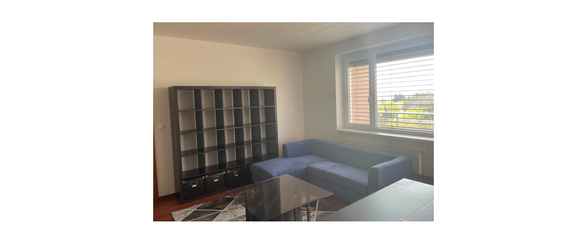 Na prenájom slnečný 2-izbový byt Nové Mesto na ulici Klenová