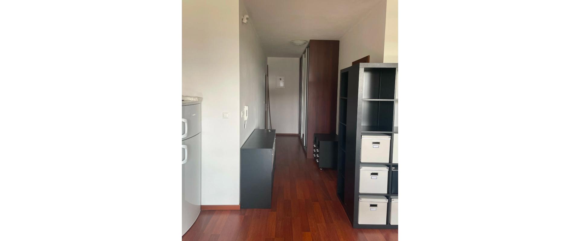 Na prenájom slnečný 2-izbový byt Nové Mesto na ulici Klenová