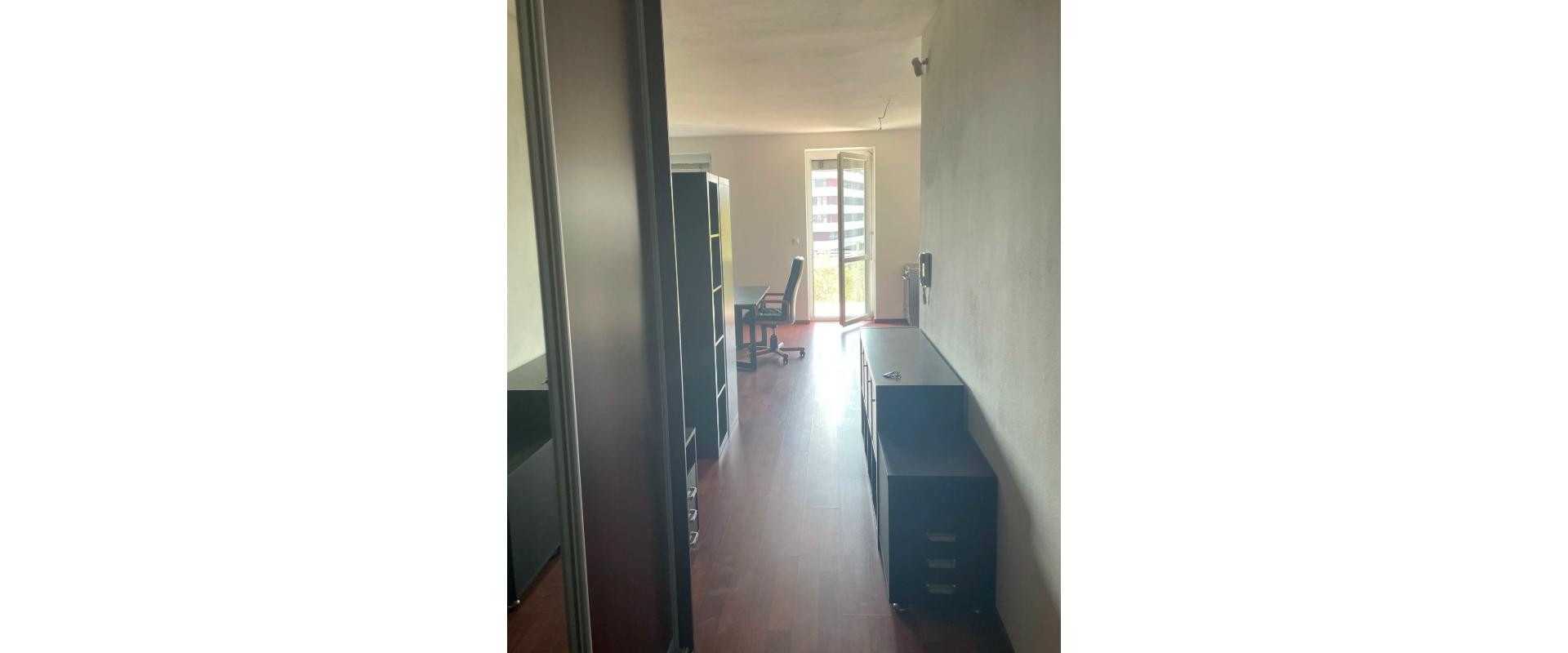 Na prenájom slnečný 2-izbový byt Nové Mesto na ulici Klenová