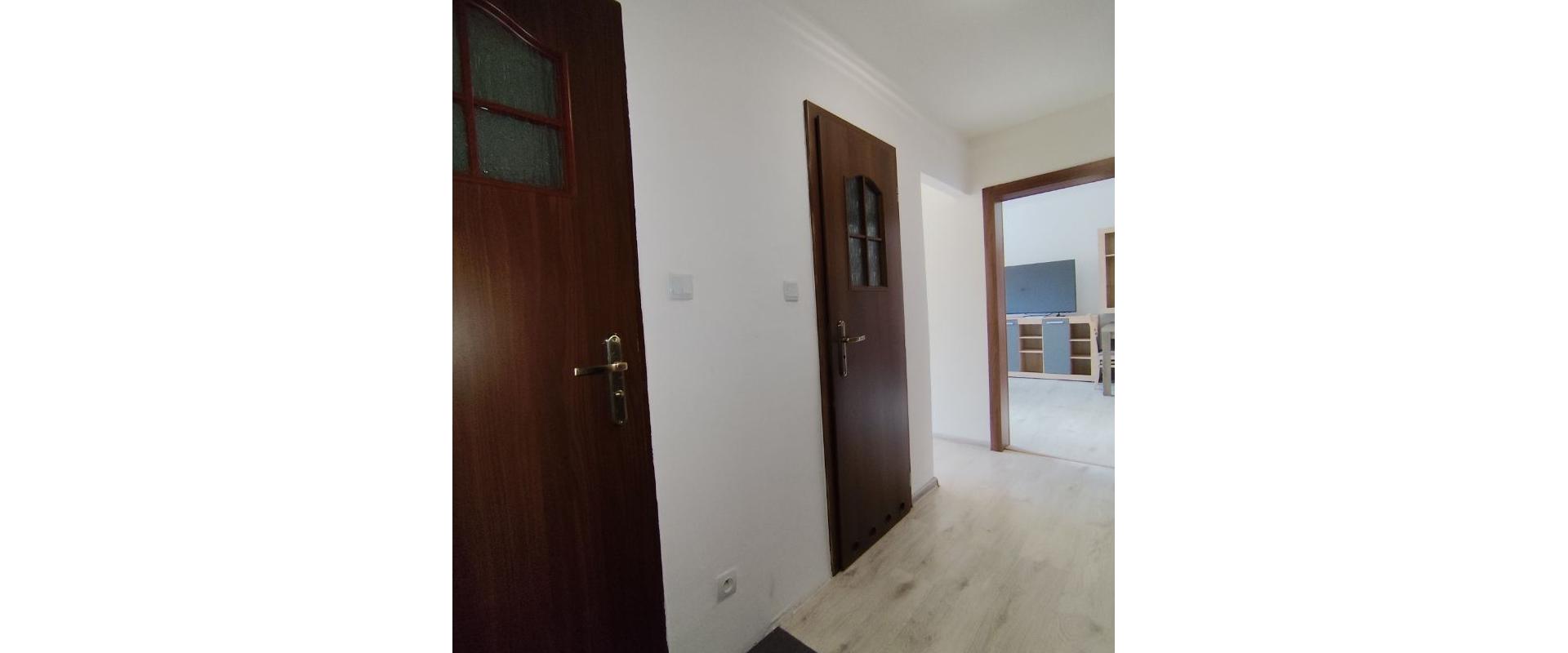 Prenajom 2-izbovy byt v centre Spišskej Novej Vsi