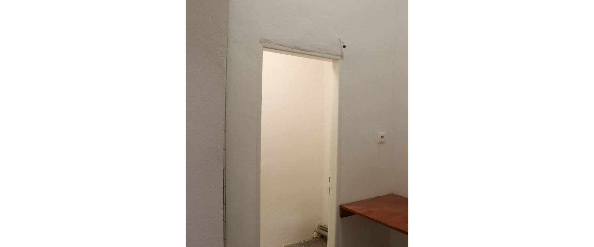 Štýlový a moderný priestor na prenájom v centre Levíc – ideálne pre váš biznis!