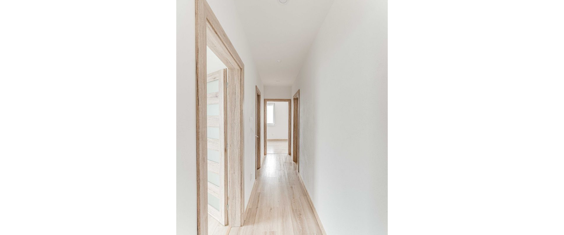 Investujte do kvality života: Novostavba č:1 v Bošanoch s kompletnou občianskou vybavenosťou!