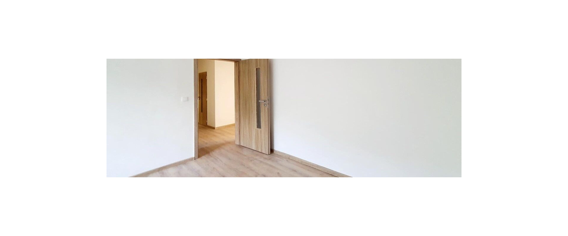 Na predaj 1,5 - izbový byt v Dúbravke