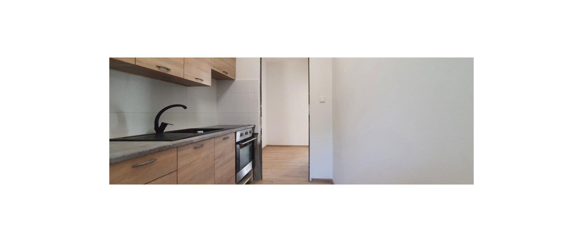 Na predaj 1,5 - izbový byt v Dúbravke