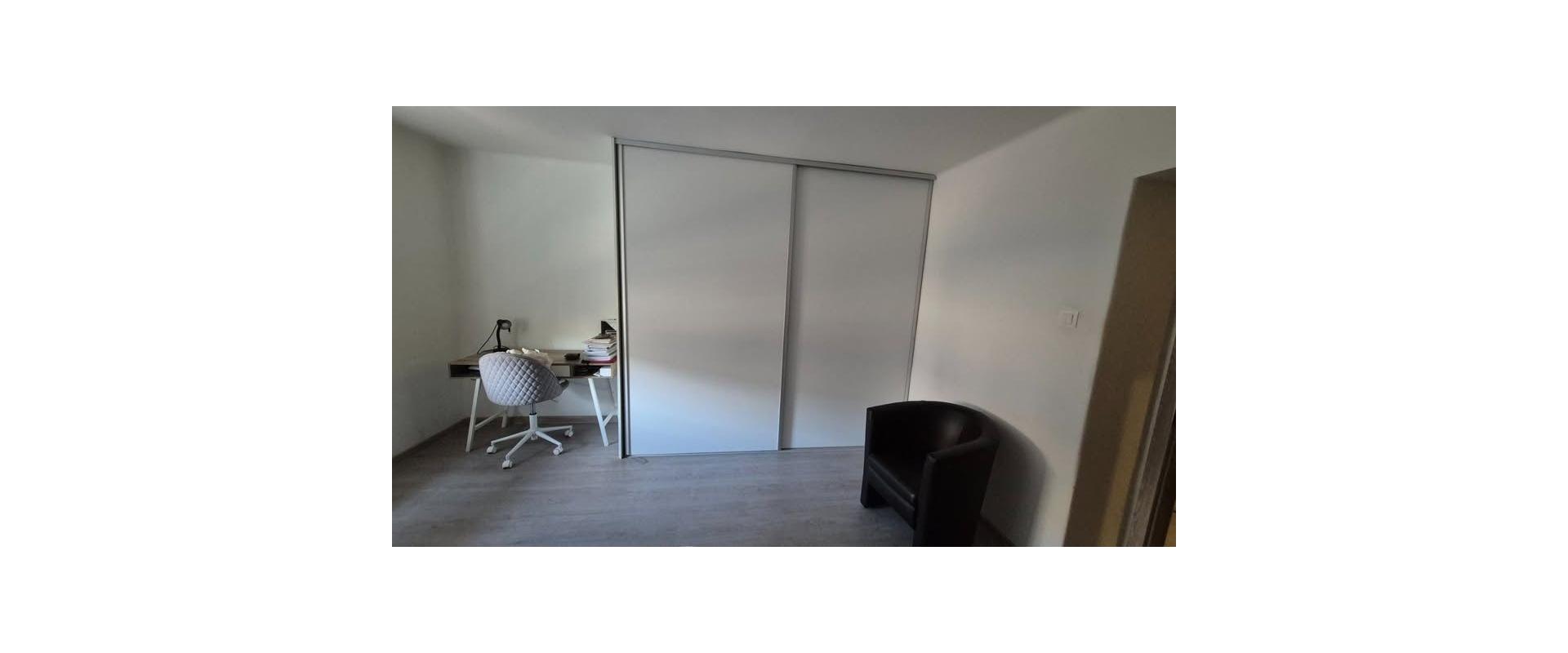 Pekný 2 izbový byt na prenájom v centre mesta Nové Zámky