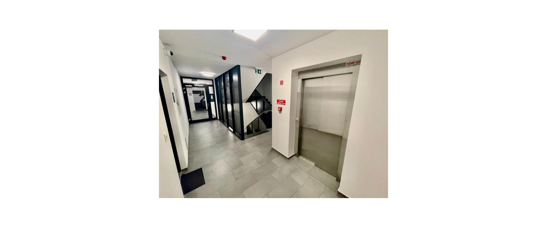 Na predaj 2 izbový byt v Novom Meste pri Račianskom Mýte