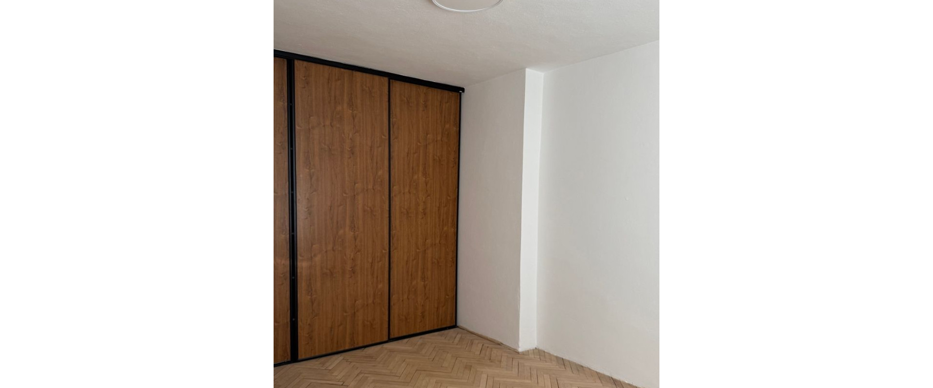 PRENÁJOM priestranného 2-izbového bytu v Novej Dubnici