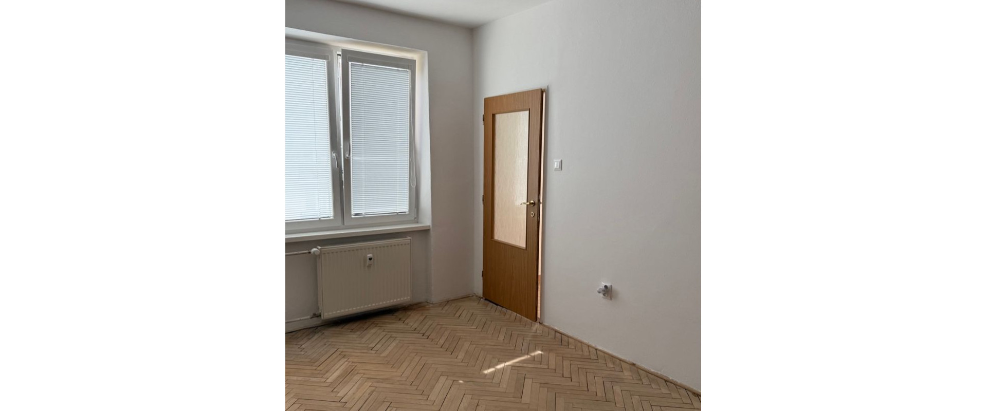 PRENÁJOM priestranného 2-izbového bytu v Novej Dubnici