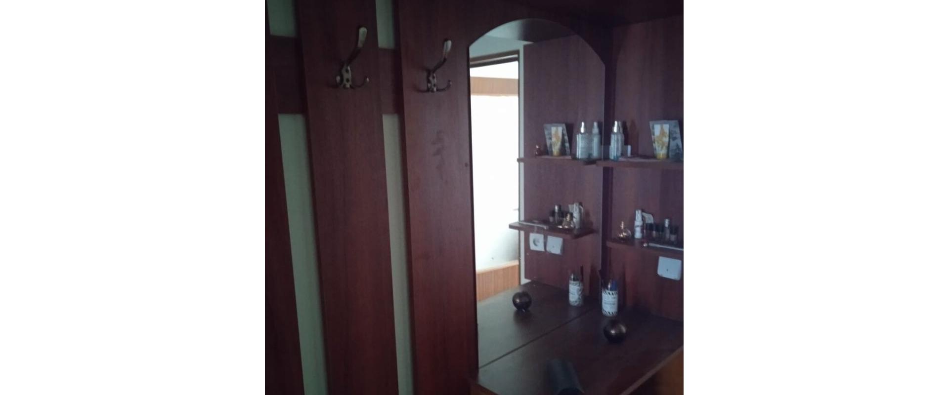 Priestorovo štedrý 4-izbový byt v rodinnom dome v obci Stará Bystrica