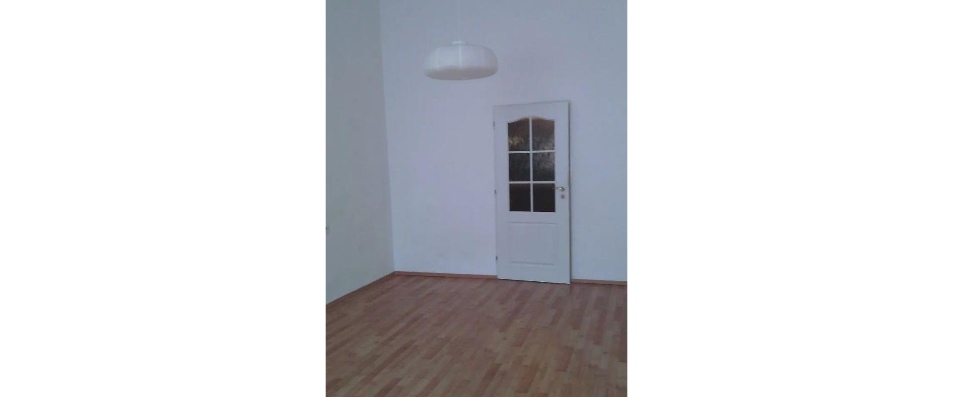 Prenájom 2-izbového bytu priamo v centre