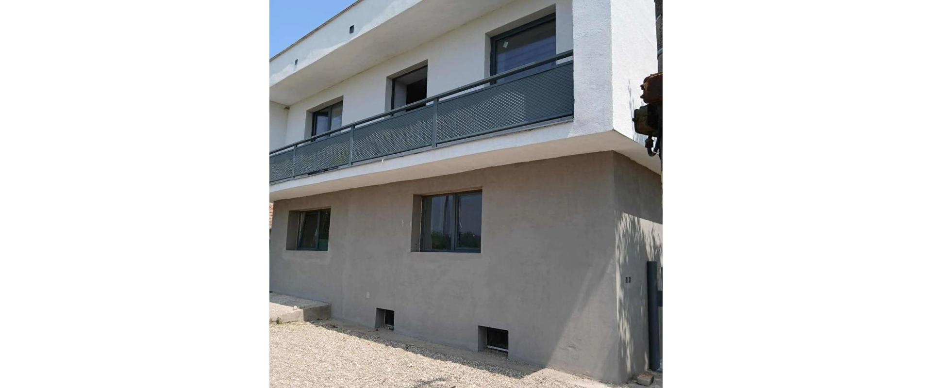 Na predaj viacgeneračný rodinný kompletne zrekonštruovaný dom v obci Jasová