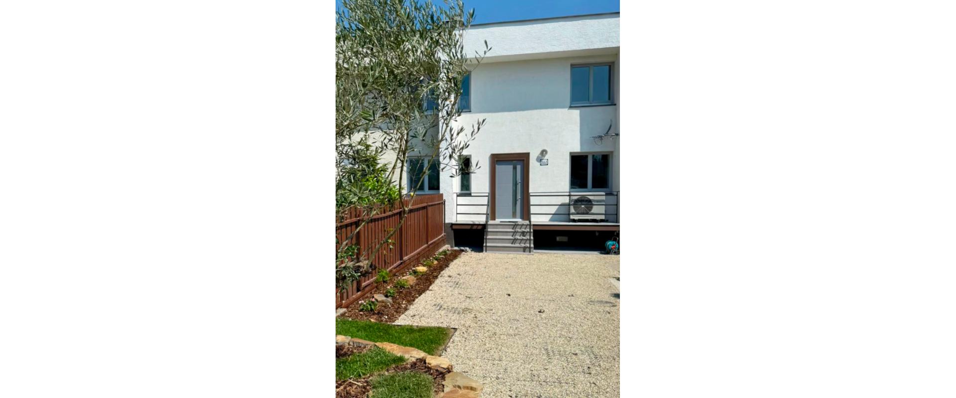 JKVreal ponúka na predaj: Kompletne zrekonštruovaný 5-izbový rodinný dom v Ivanke pri Dunaji | Bernolákovská ulica | Priamo od majiteľa