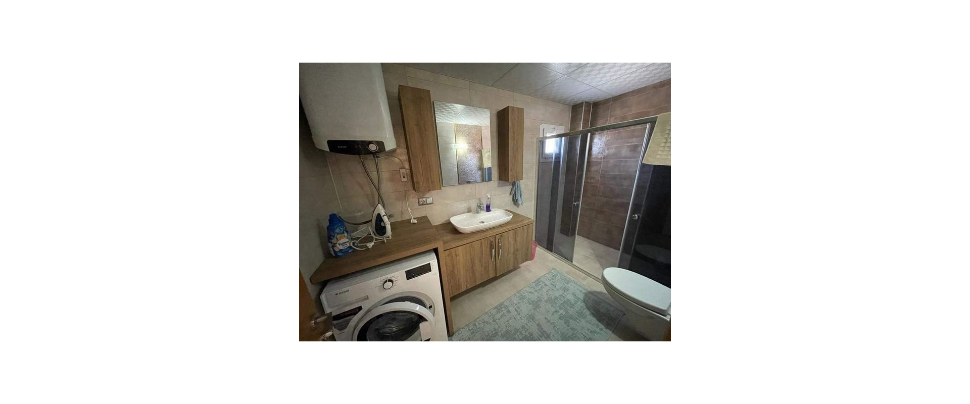 JKVreal ponúka na predaj kompletne zrekonštruovaný a plne zariadený 2-izbový byt vo vyhľadávanej lokalite Bratislava – Ružinov, na Martinčekovej ulici.