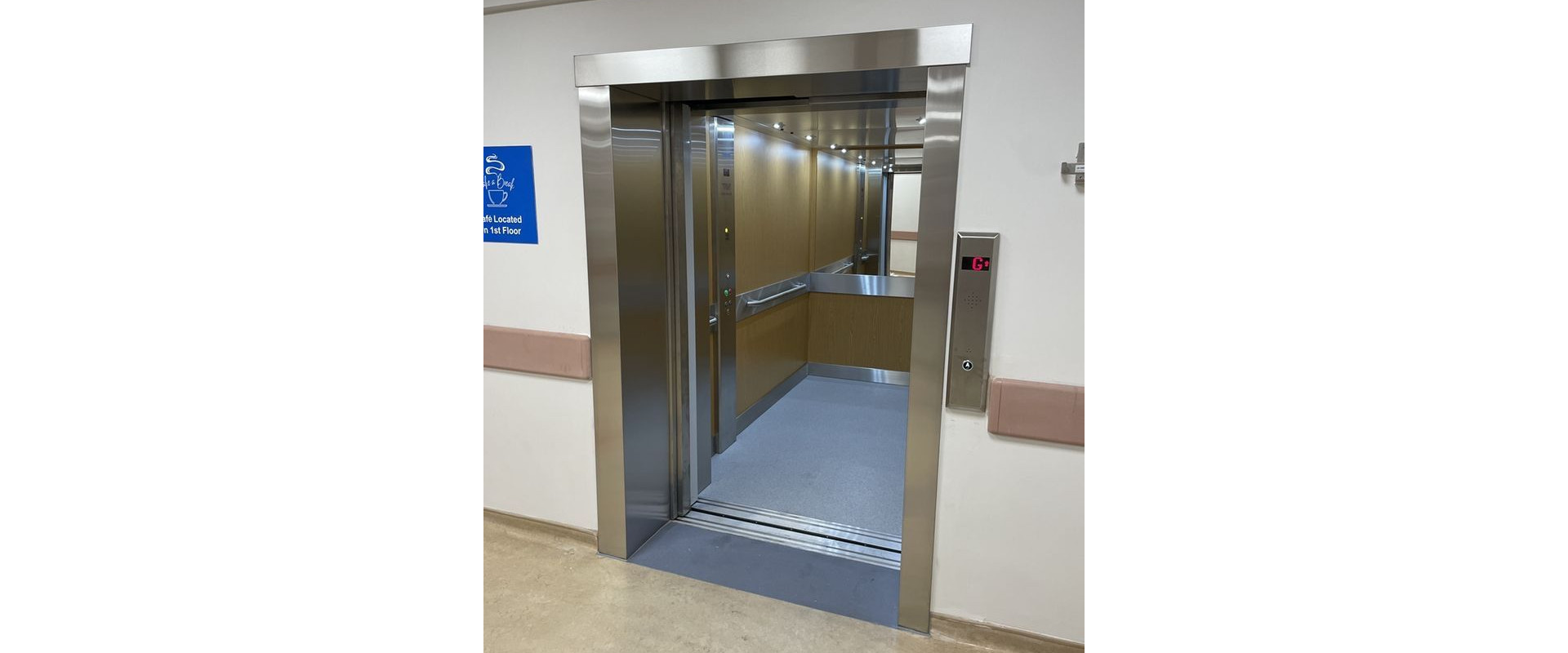 JKVreal ponúka na predaj kompletne zrekonštruovaný a plne zariadený 2-izbový byt vo vyhľadávanej lokalite Bratislava – Ružinov, na Martinčekovej ulici.