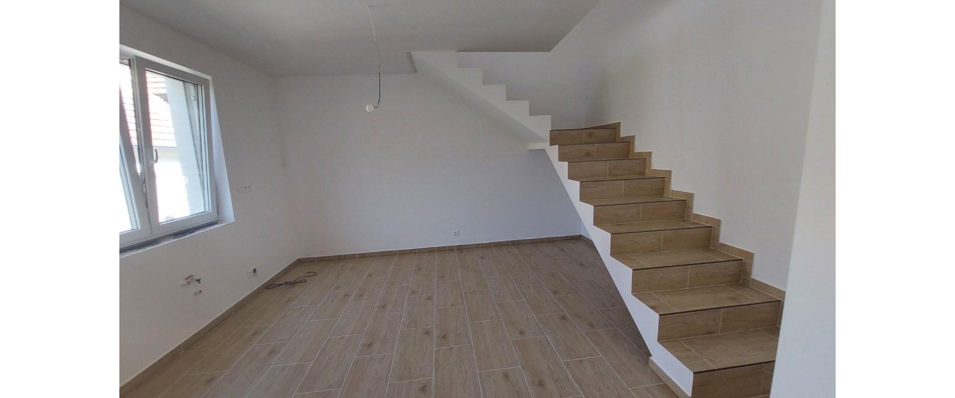 3D obhliadka - 2 izb. mezonet v novostavbe vo Vajnoroch (byt + záhrada za 1 cenu)