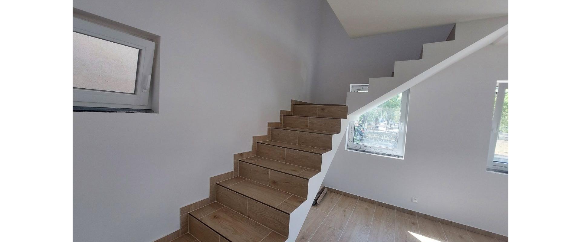 3D obhliadka - 2 izb. mezonet v novostavbe vo Vajnoroch (byt + záhrada za 1 cenu)