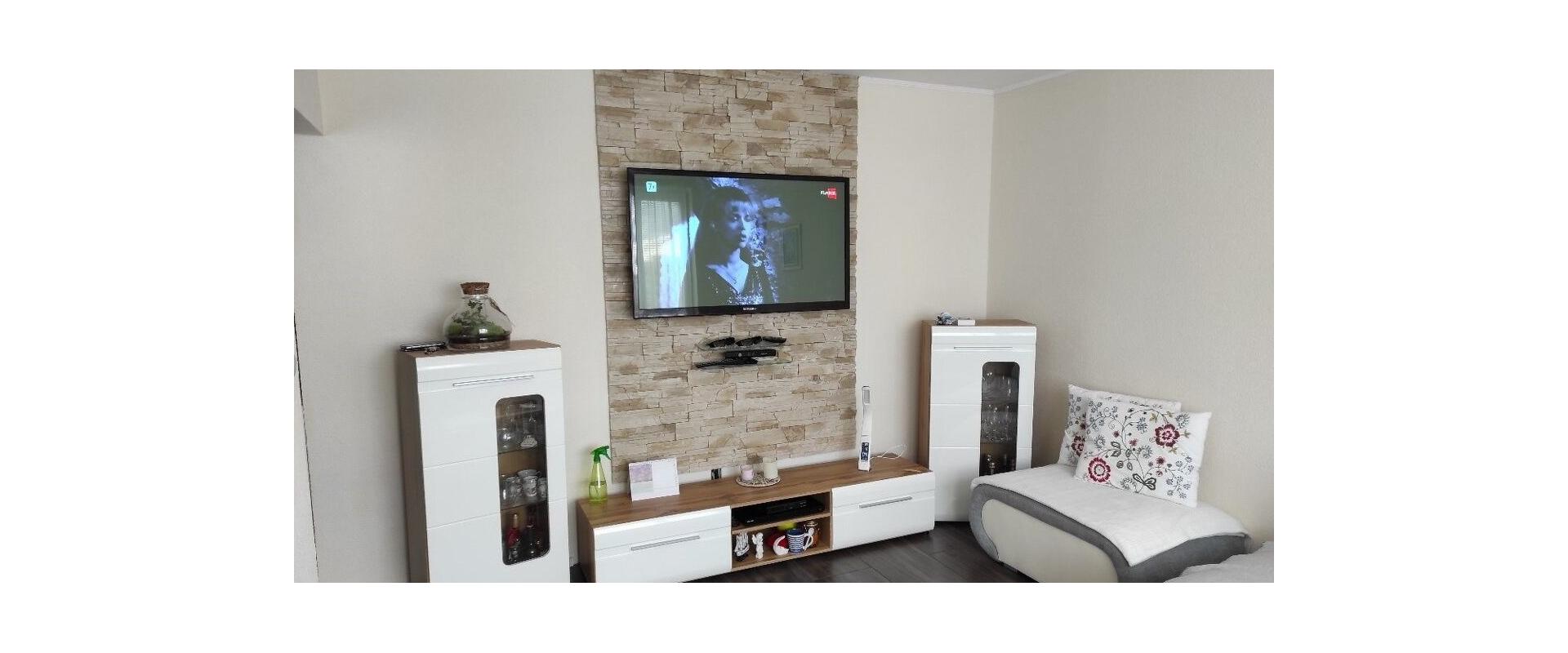 Na prenájom: 2-izbový byt v top lokalite s krásnym výhľadom – voľný ihneď.