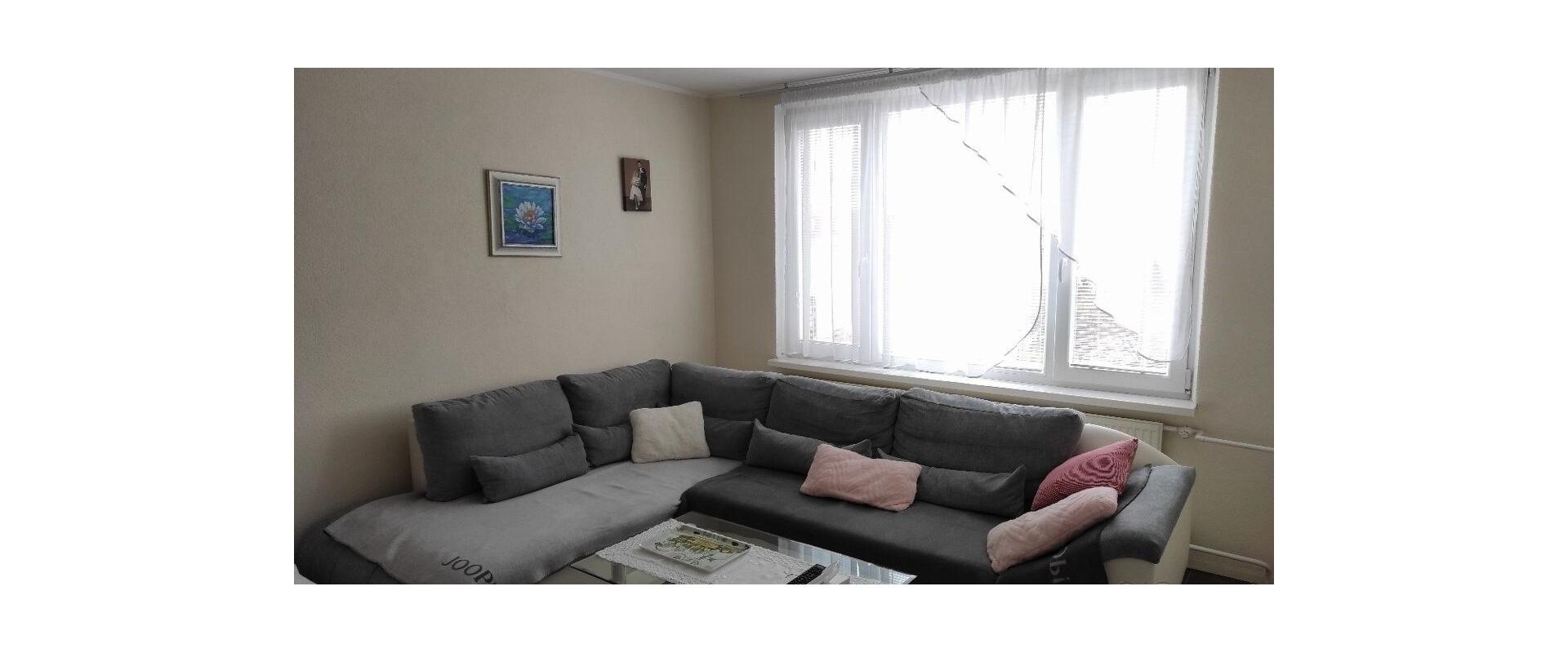 Na prenájom: 2-izbový byt v top lokalite s krásnym výhľadom – voľný ihneď.