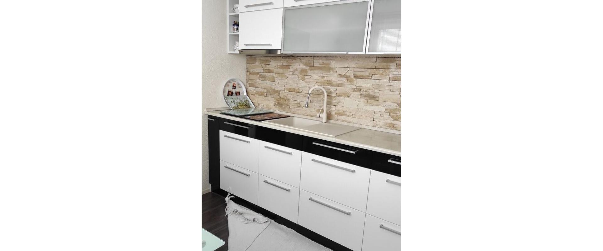 Na prenájom: 2-izbový byt v top lokalite s krásnym výhľadom – voľný ihneď.