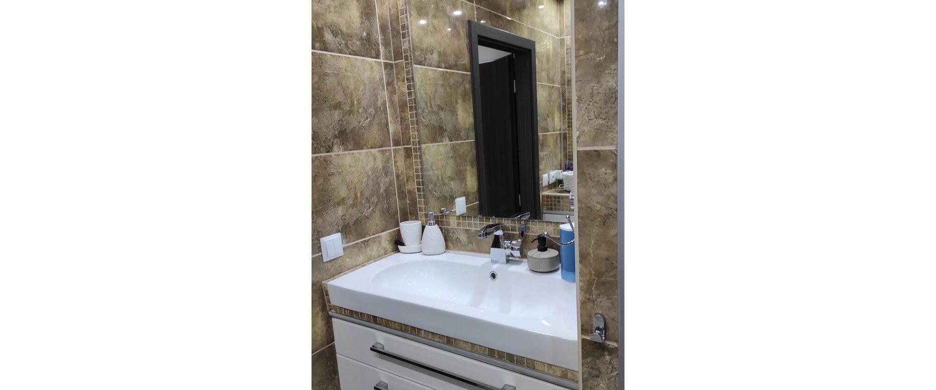 Na prenájom: 2-izbový byt v top lokalite s krásnym výhľadom – voľný ihneď.