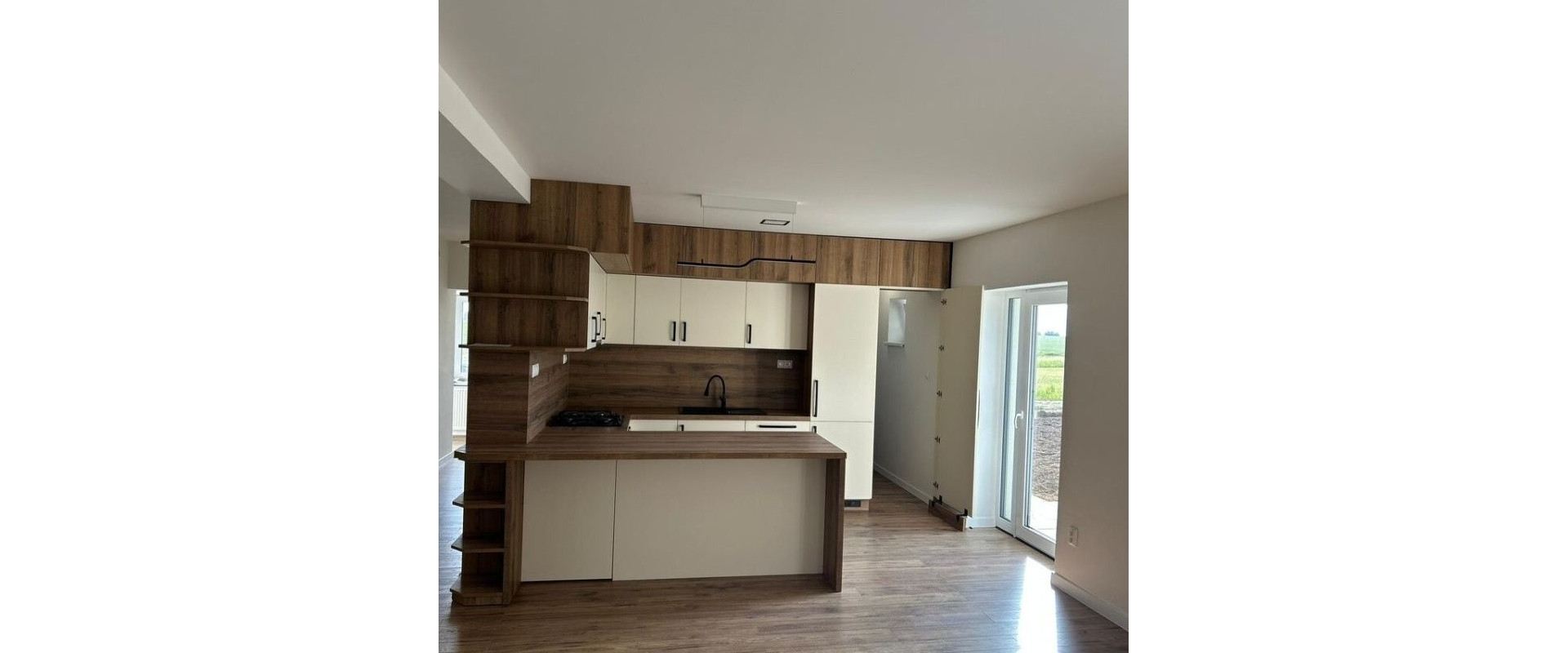 Na predaj krásny kompletne zrekonštruovaný a zariadený dom v obci Branovo pripravený na nasťahovanie.