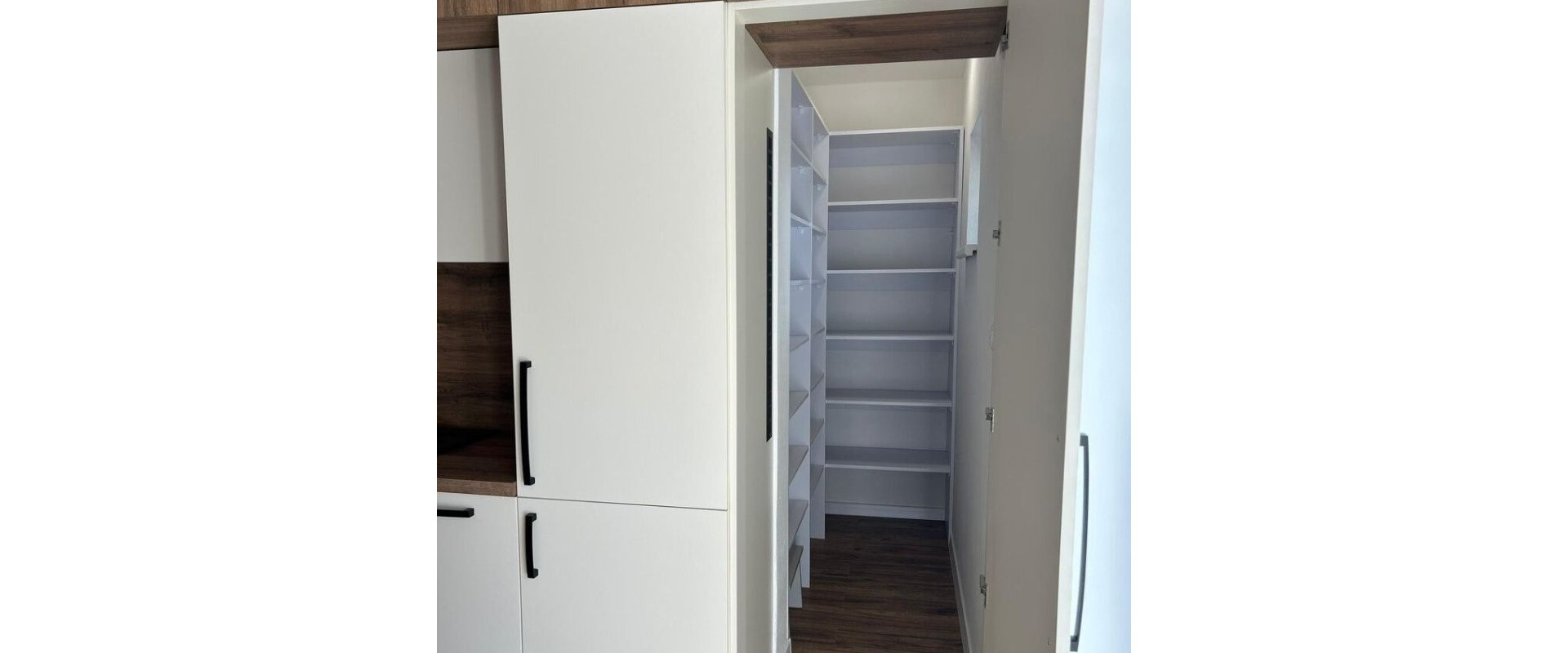 Na predaj krásny kompletne zrekonštruovaný a zariadený dom v obci Branovo pripravený na nasťahovanie.