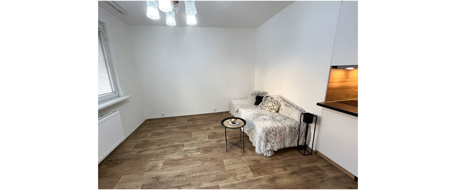 Na predaj 1i byt v príjemnej lokalite Nového Mesta.