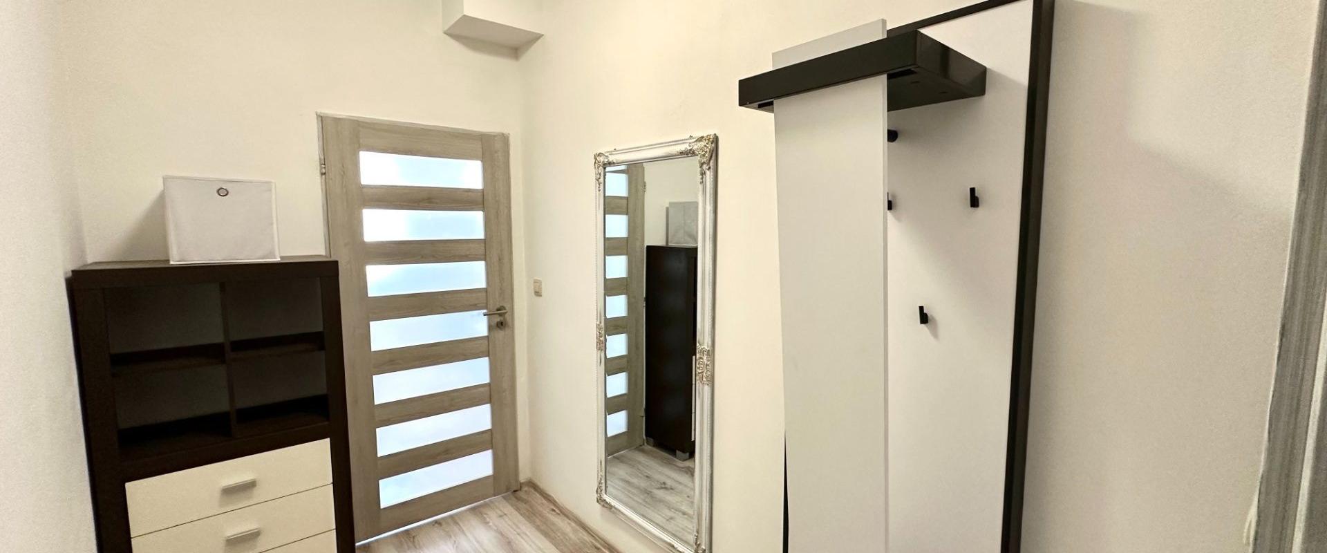 Na predaj veľký priestranný 2-izbový - zariadený