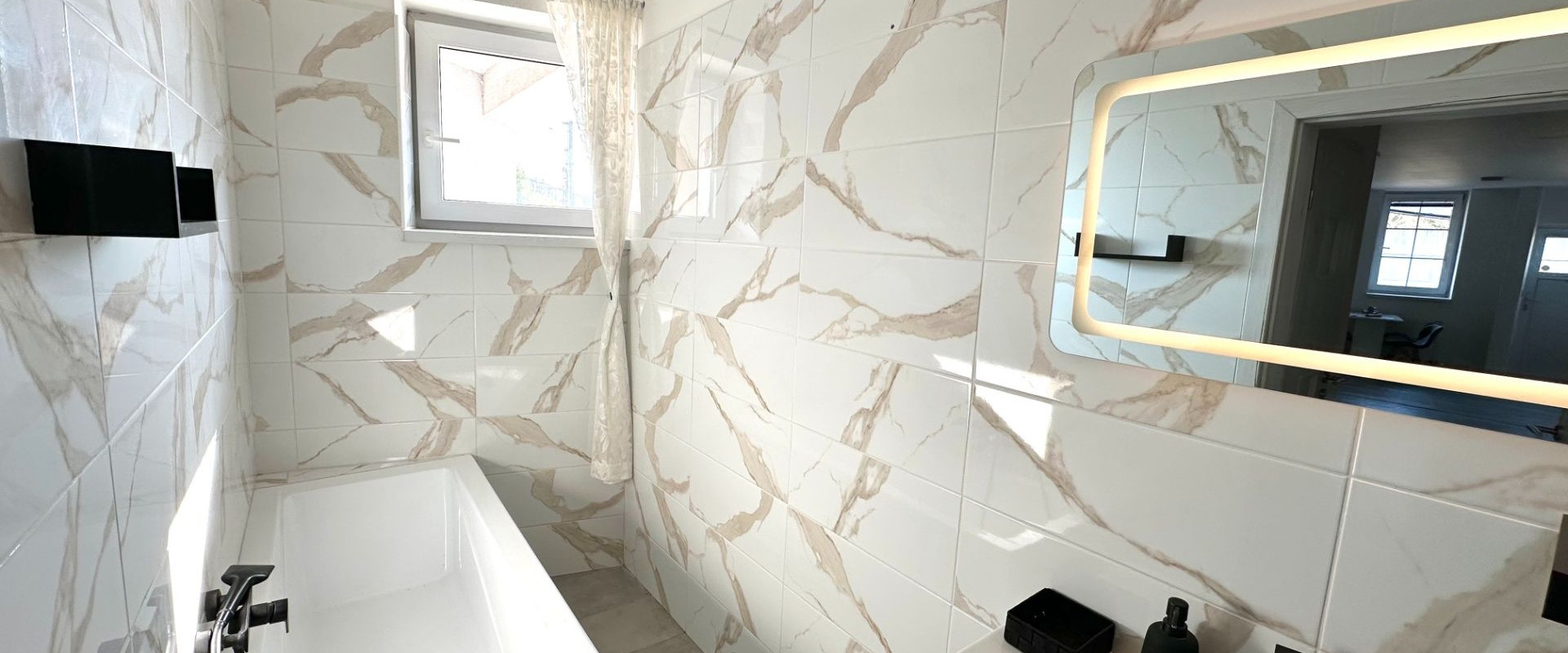 Na predaj 2-izbový byt, Prízemie samostatný vchod - vhodné na podnikanie