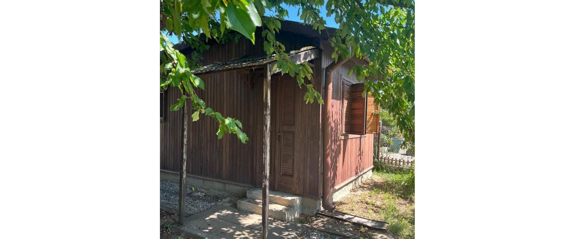 Na predaj záhrada s chatkou v Štúrove