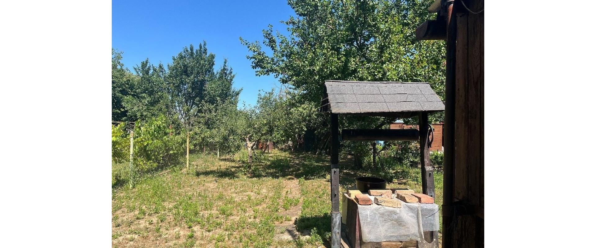 Na predaj záhrada s chatkou v Štúrove