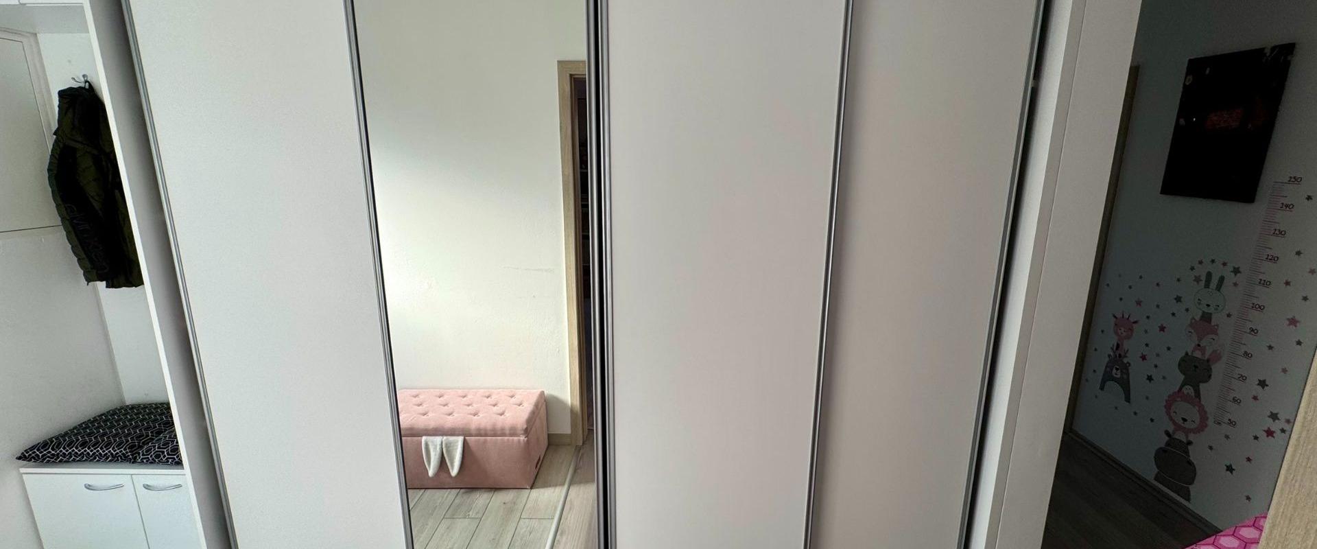 PREDANÉ - 3 izbový byt (75m2) so záhradkou (84m2) a parkovacím miestom - Košúty