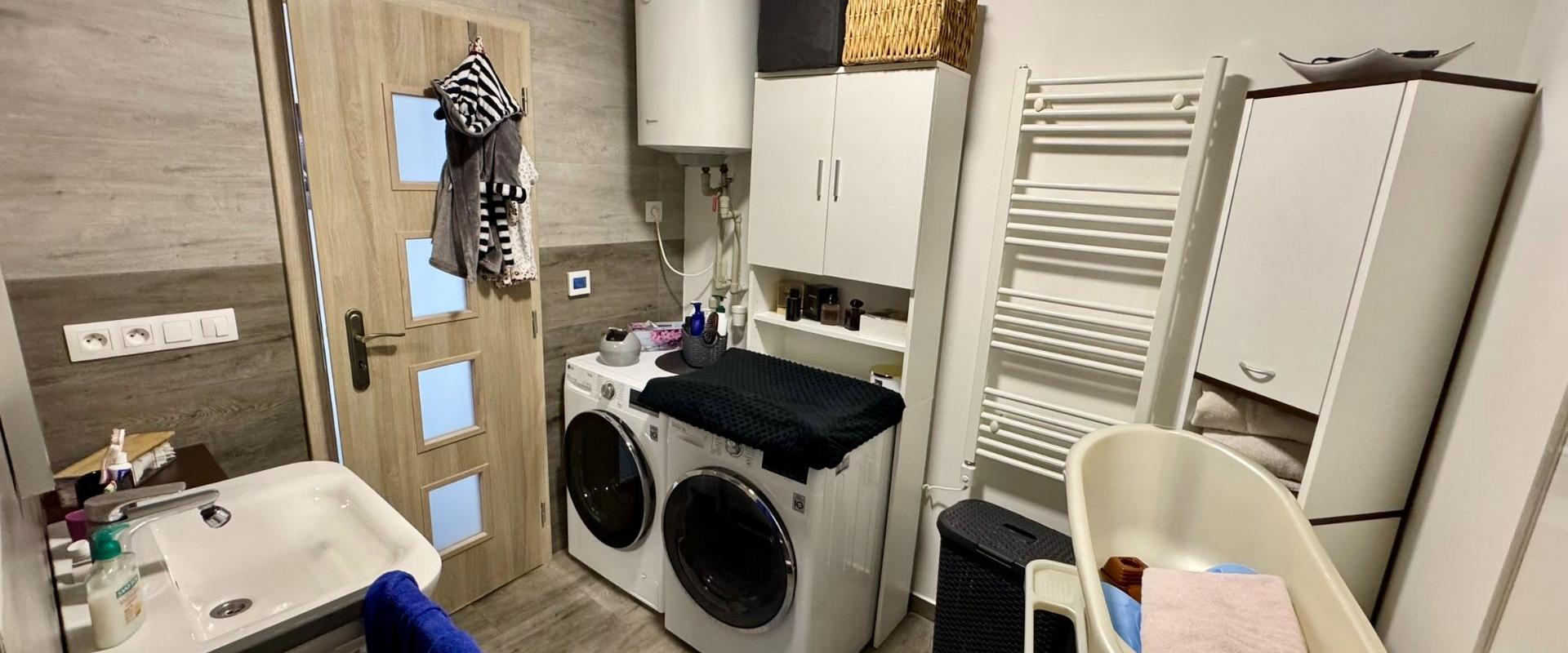 PREDANÉ - 3 izbový byt (75m2) so záhradkou (84m2) a parkovacím miestom - Košúty