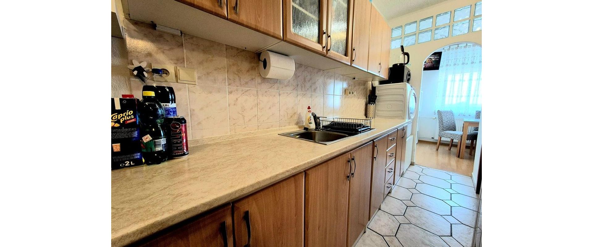 PREDANÉ JKV REAL Vám ponúka pekný, priestranný, slnečný 3 izbový byt na predaj v Malackách