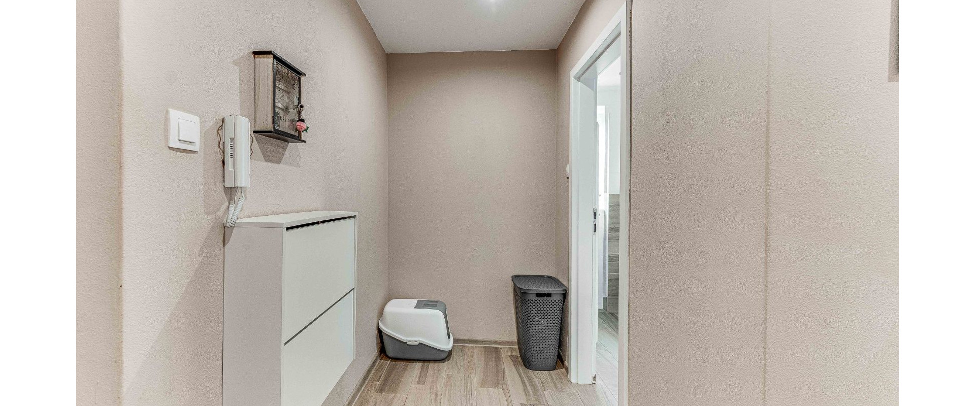 REZERVOVANÉ! Na predaj zrekonštruovaný 2i byt kúsok od Centra BB!