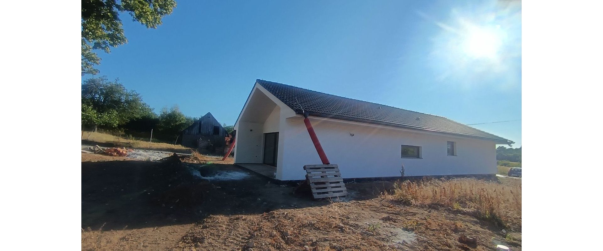 Rodinný dom na predaj : Moderný bungalov – Precízne navrhnutý domov s dôrazom na pohodlie a úsporu energií (3D vizualizácia)