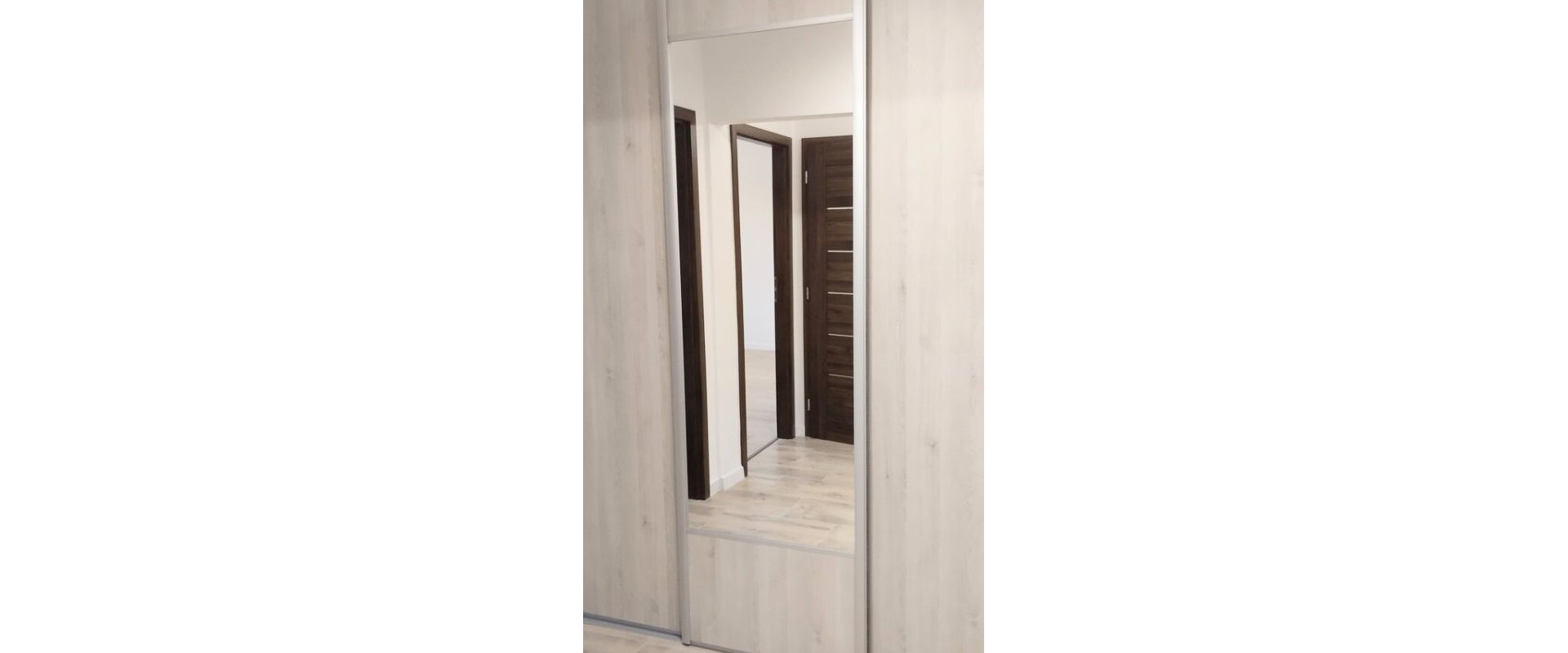  Predaj 1,5 izbového bytu po luxusnej rekonštrukcii – stačí sa nasťahovať!