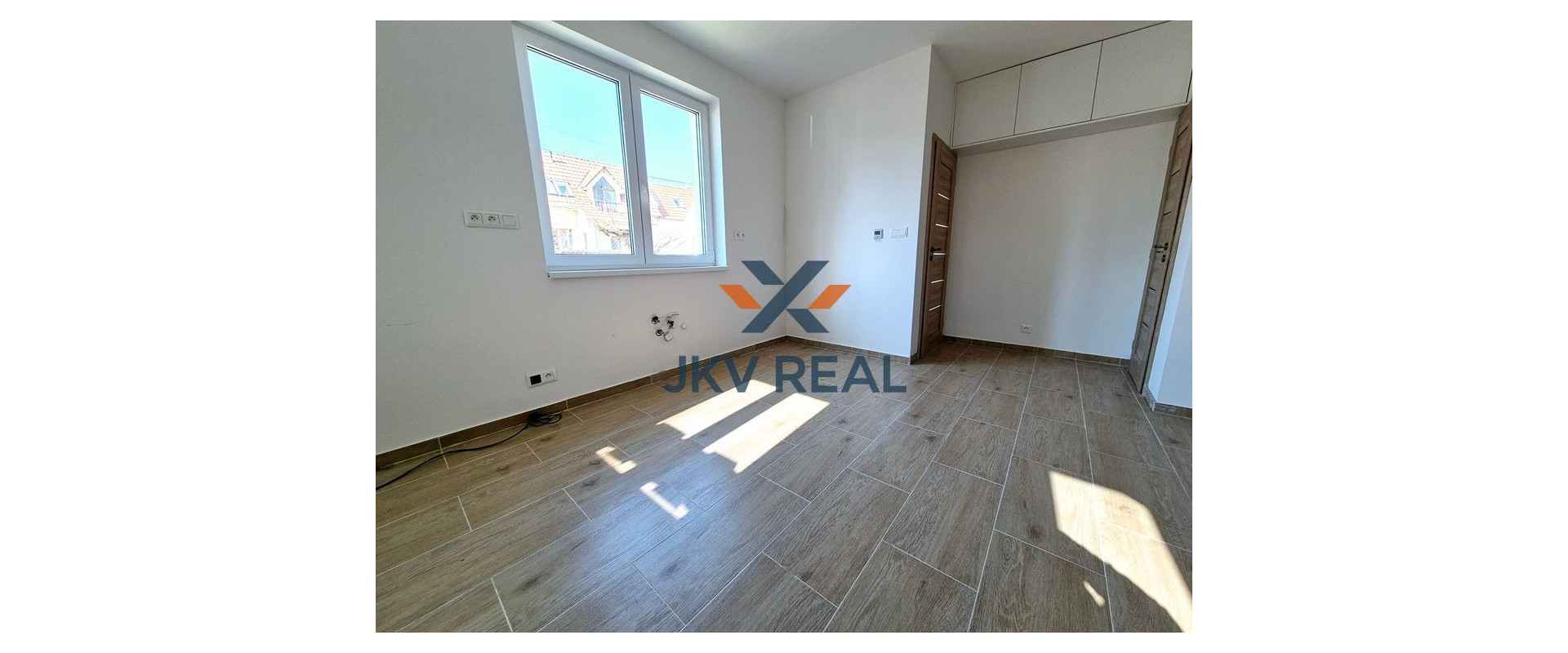 PREDAJ NOVÝ 2-IZBOVÝ BYT V RODINNOM DOME  S VLASTNOU ZÁHRADOU, BRATISLAVA-VAJNORY