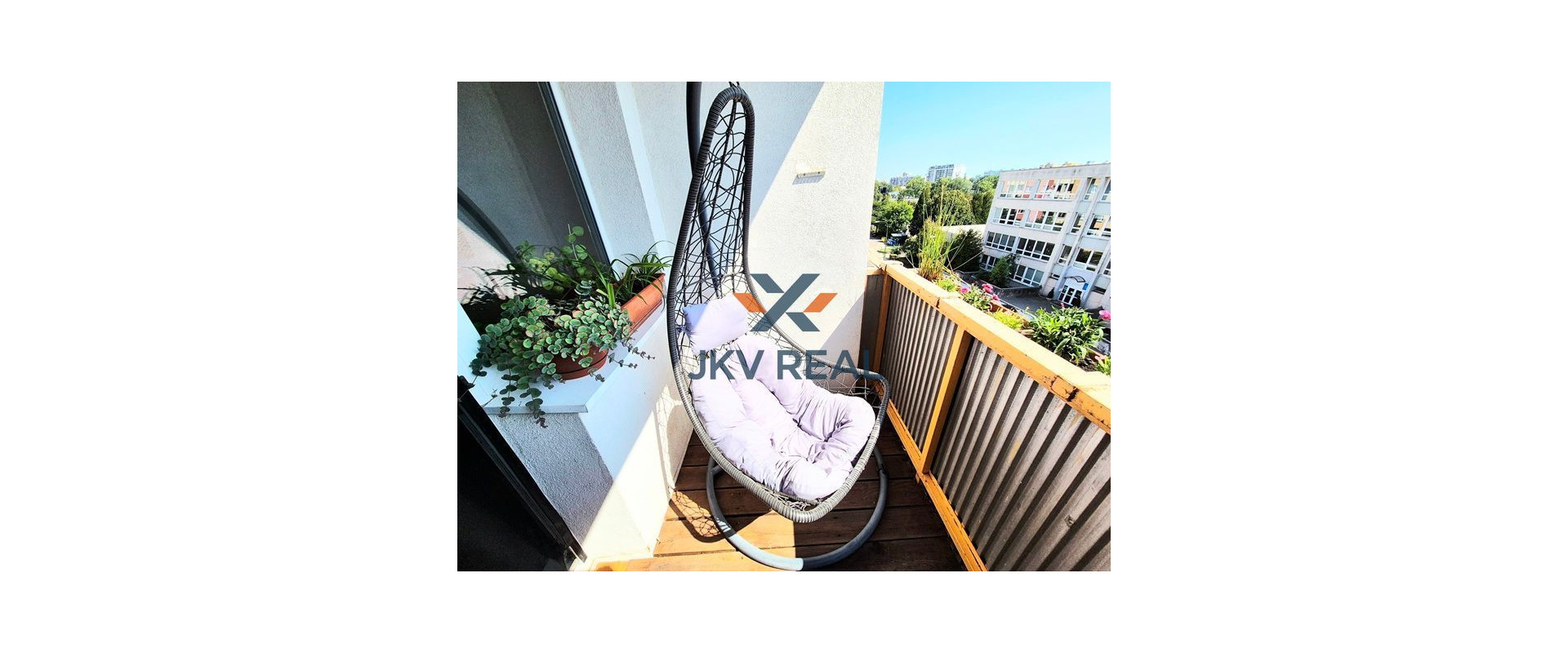 PREDAJ 3-IZBOVÝ BYT S LOGGIOU V OBĽÚBENEJ ČASTI PETRŽALKY