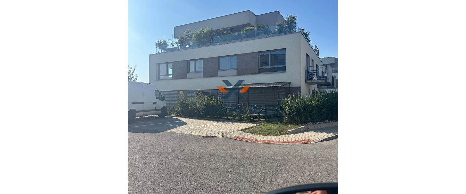 Krásny slnečný 2 izbový byt tichej časti Kynek