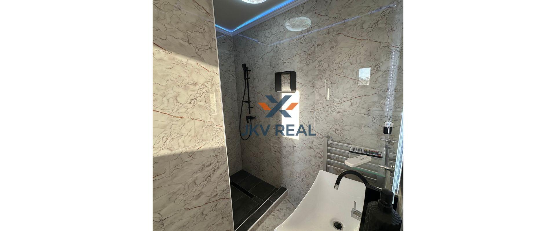 Na predaj 2izbovy byt s vlastnou terasou