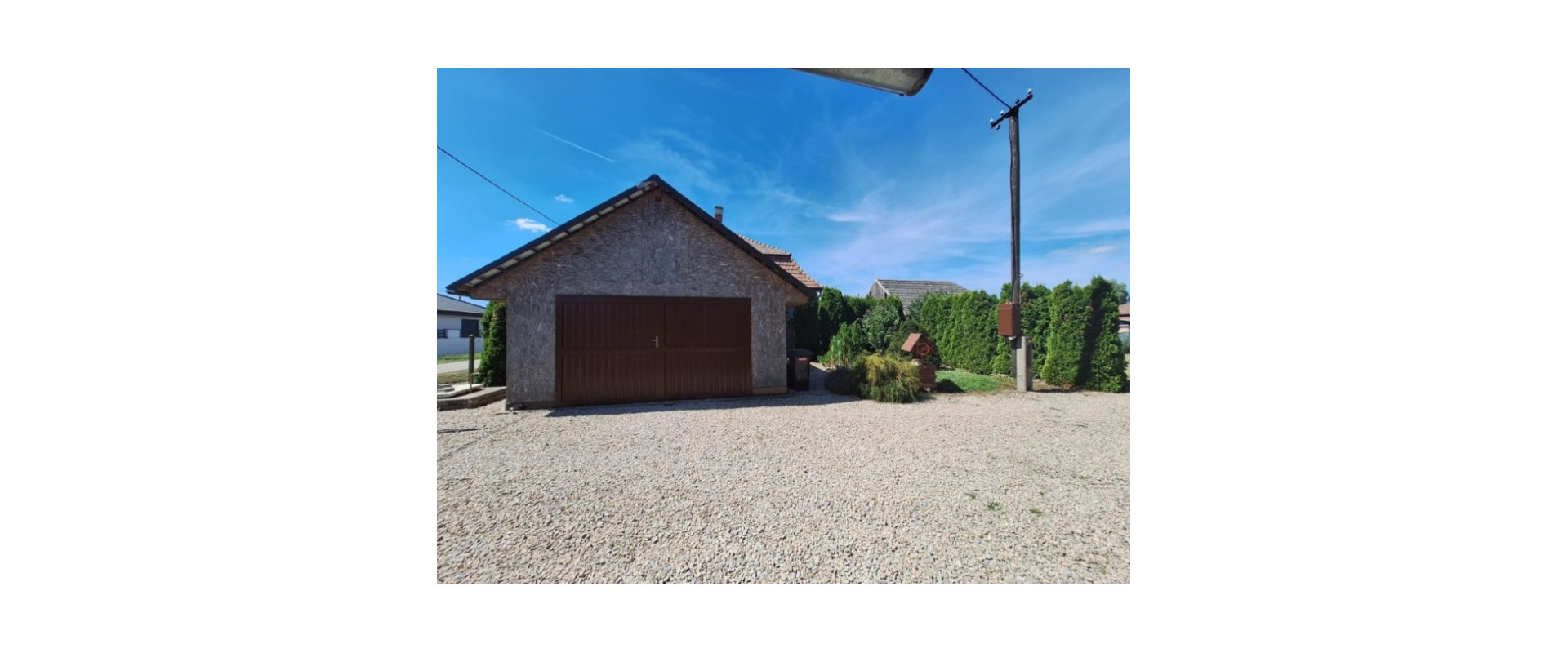 Na predaj prerobený rodinný dom v Kmeťove