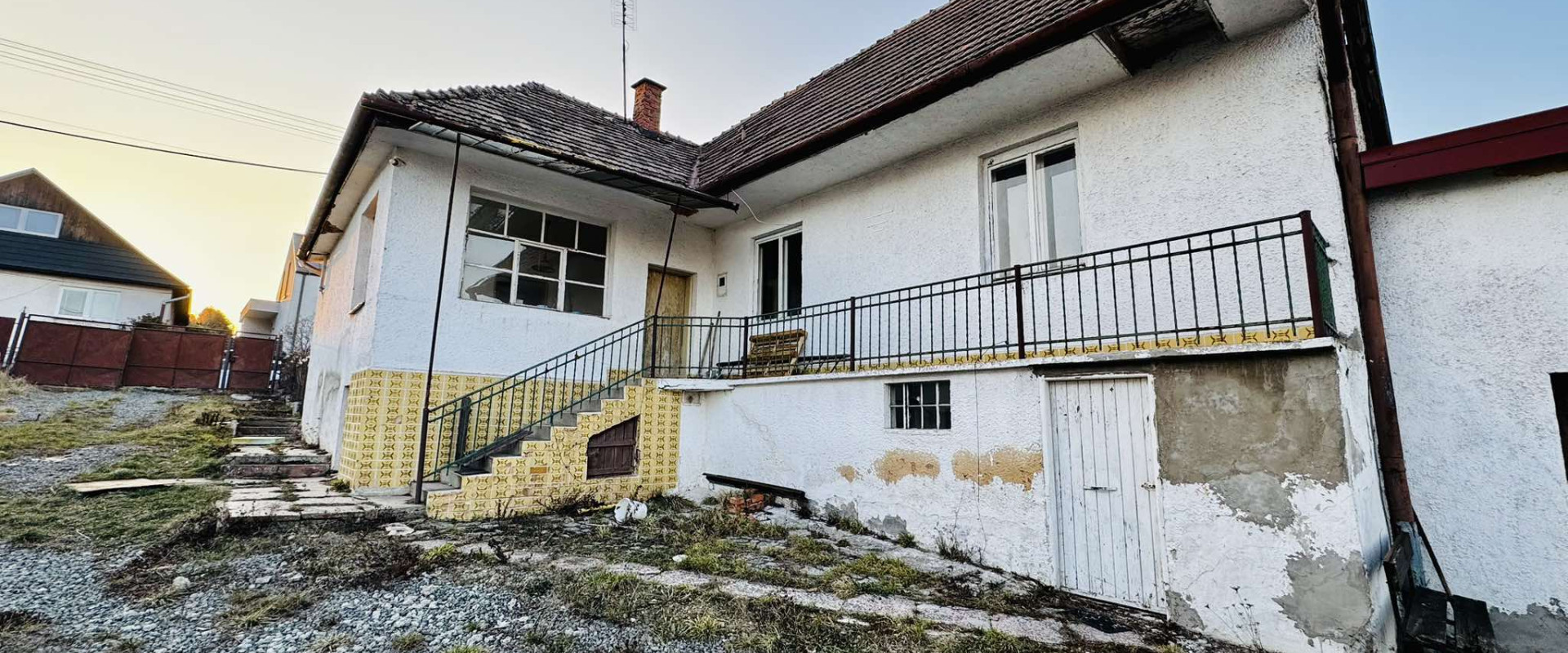 3 IZBOVÝ RODINNÝ DOM, POZEMOK 1200M2, KOŠICKÁ NOVÁ VES