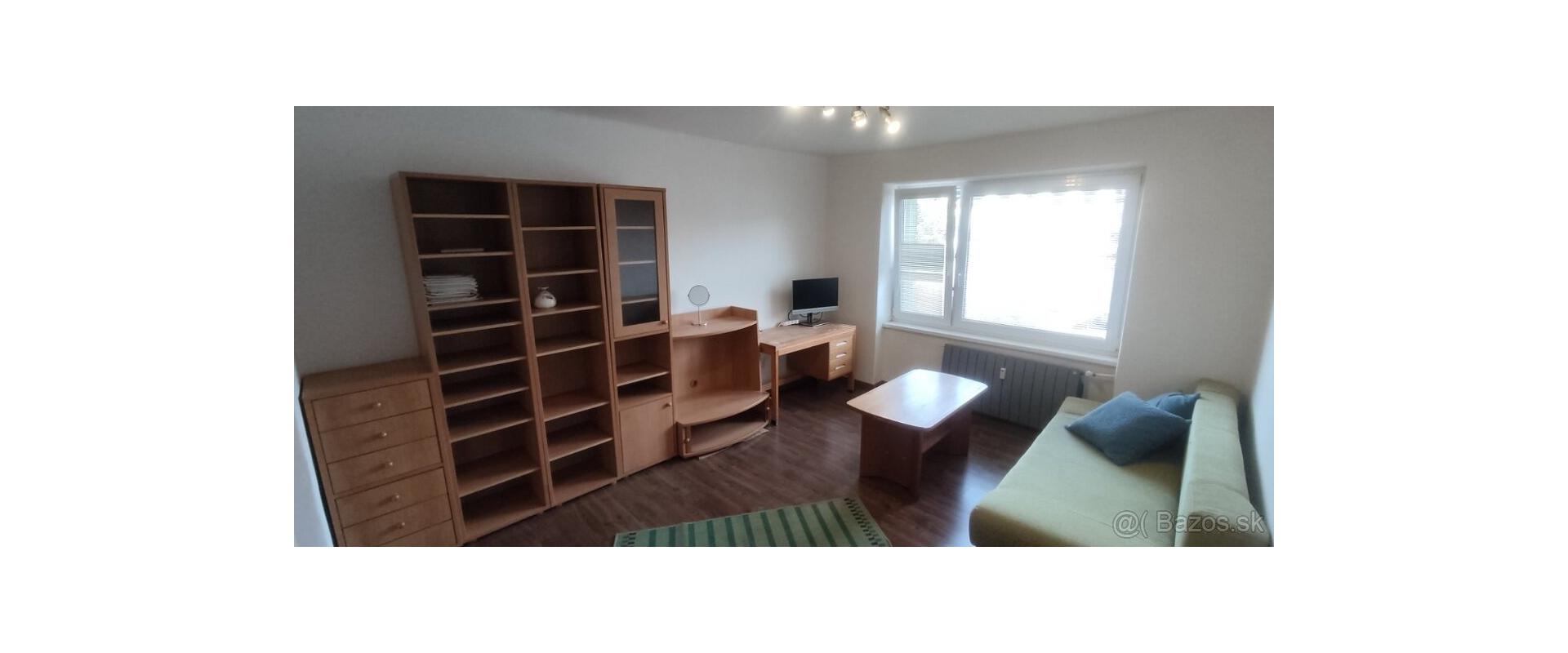 Prenajom zariadeny 3-izbovy byt vedla univerzity