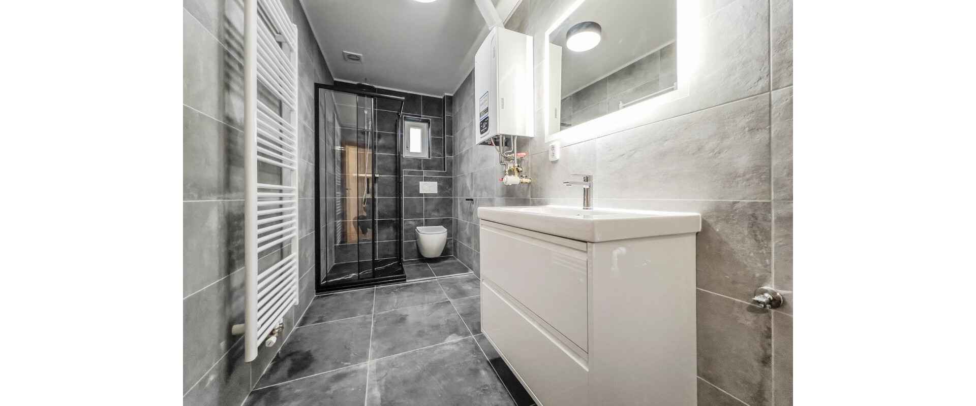 Na predaj moderný 3 izbový byt v Komárne