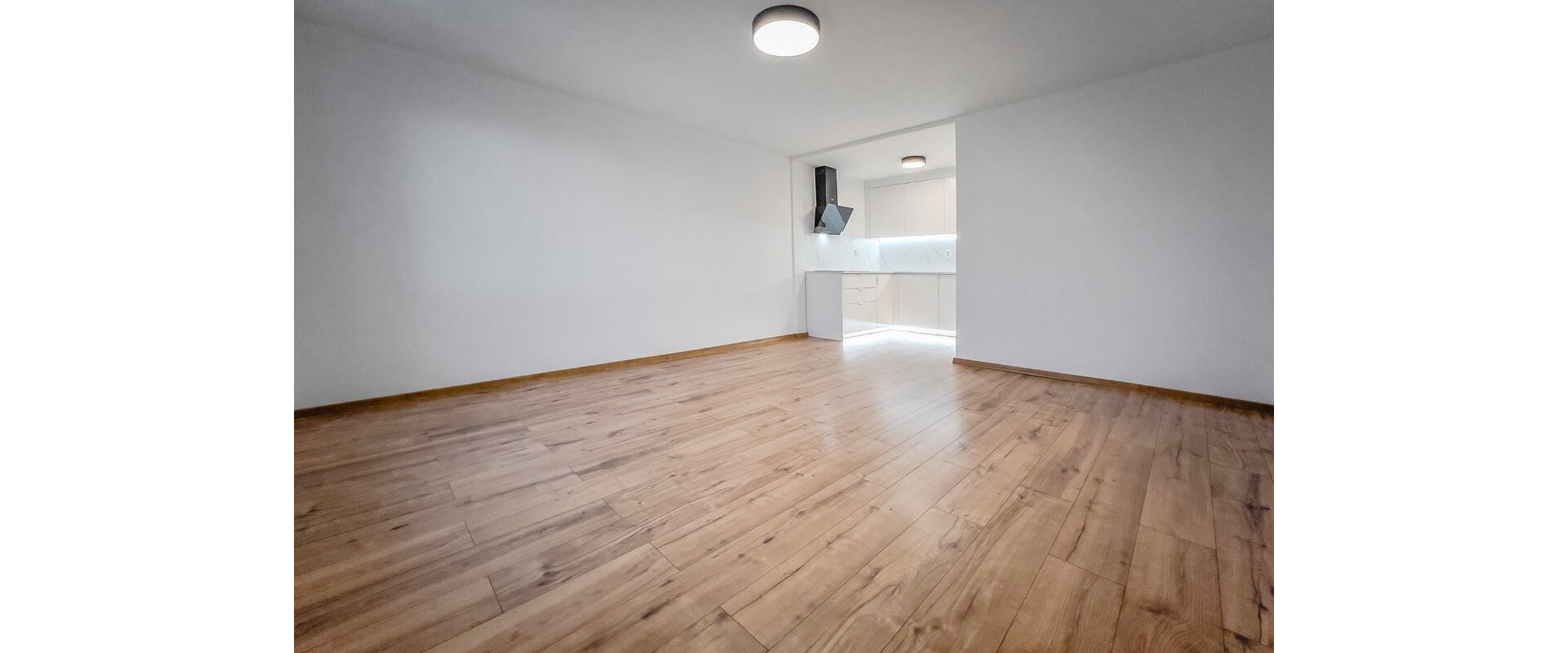 Na predaj moderný 3 izbový byt v Komárne