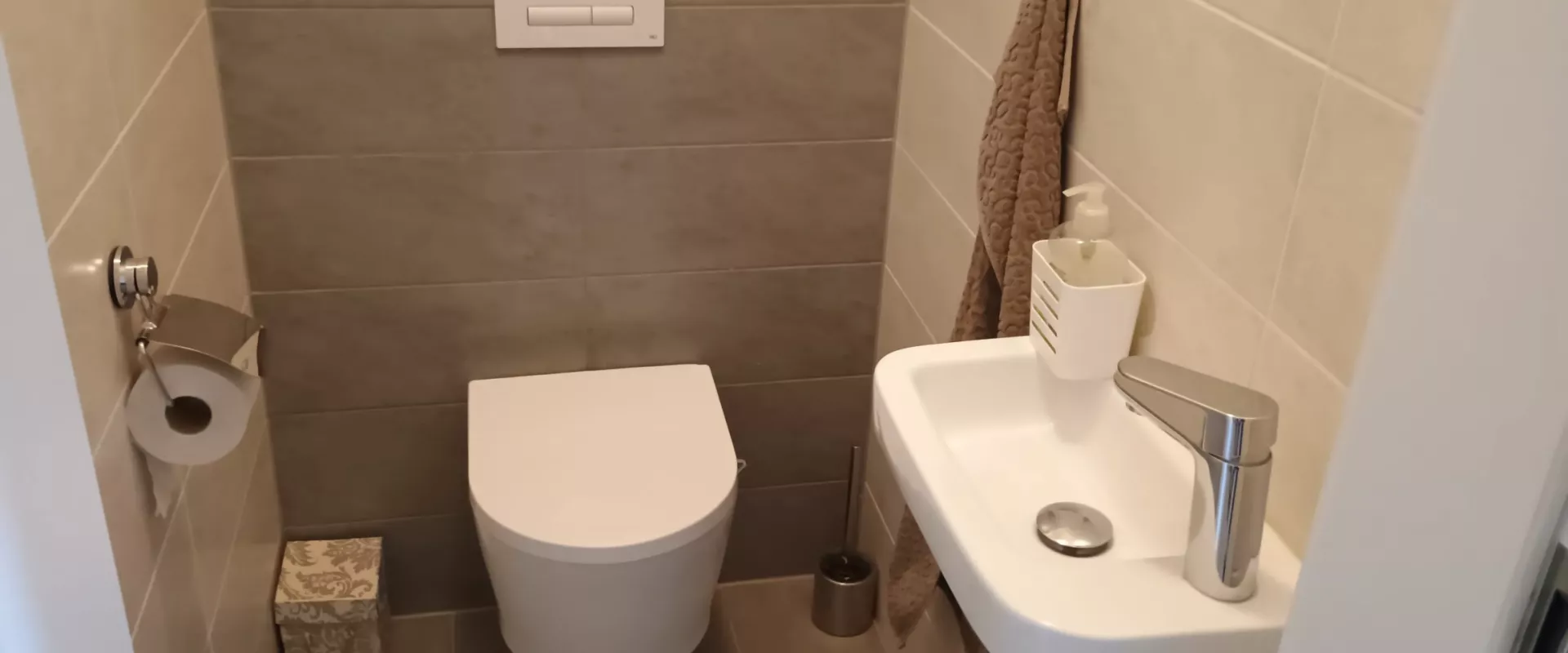 Prenájom: 2-izbový byt s parkovacím miestom Nové Zlatovce