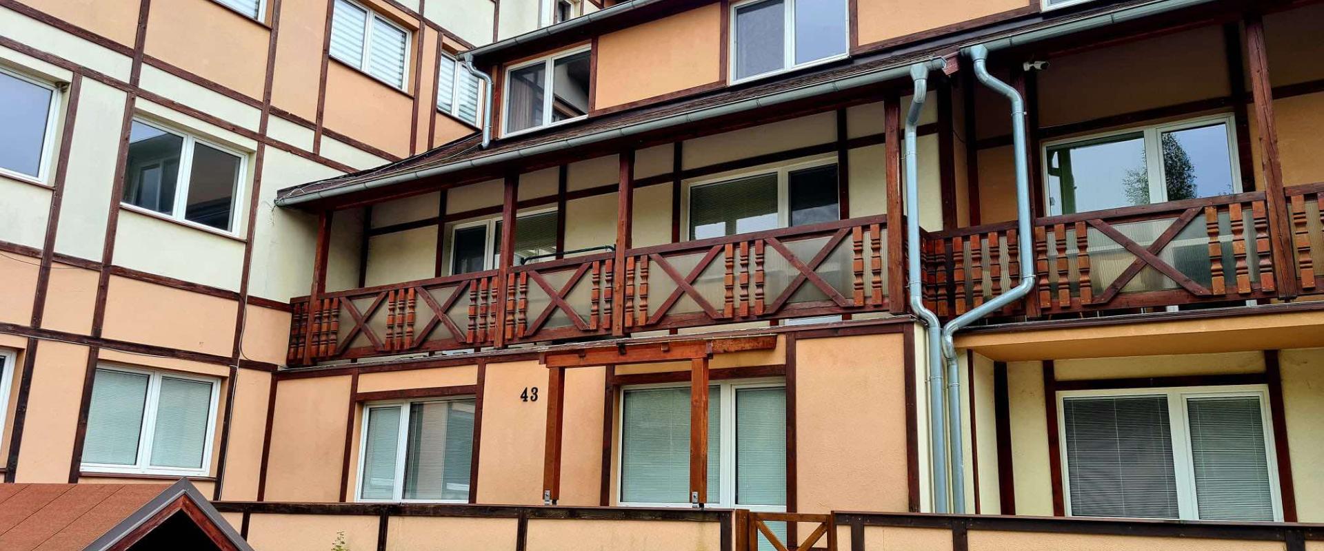 APARTMÁN V TATRÁCH, 67M2, TERASA, VEĽKÝ SLAVKOV